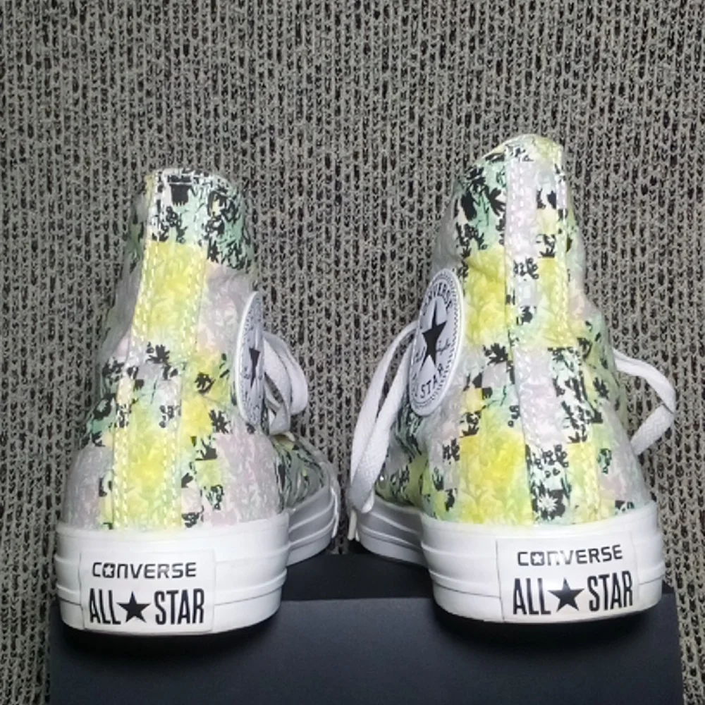 EUC Converse Rare Chuck Taylor All Star Floral Squares Hi Oxford 542558F - Picture 5 of 9